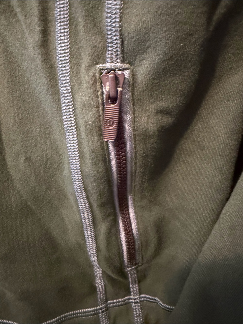 059 Lululemon Define Jacket - Picture 4 of 7